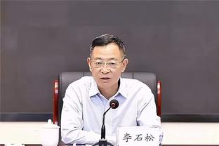 波波：文班表现得既成熟又谦逊 他收获了一些名气但没有被影响